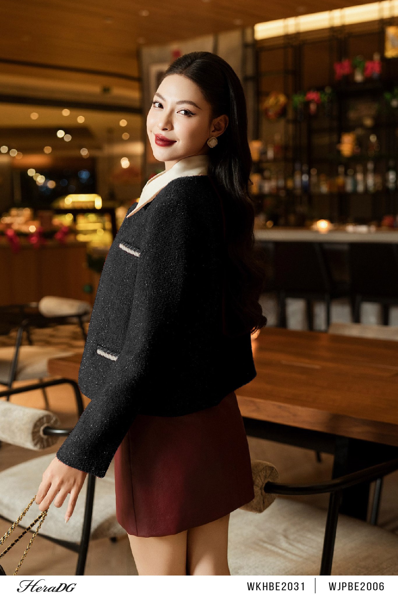 Ảnh của Áo khoác dạ tweed dáng ngắn